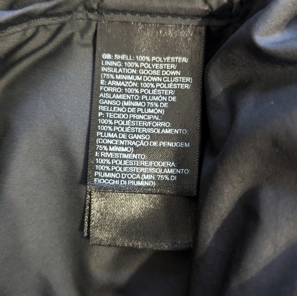 North Face Nuptse Vest Size Small - Picture 8 of 9